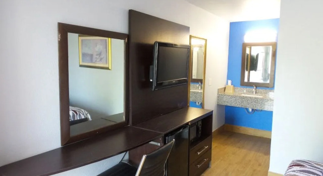 Budget Inn Alexandria