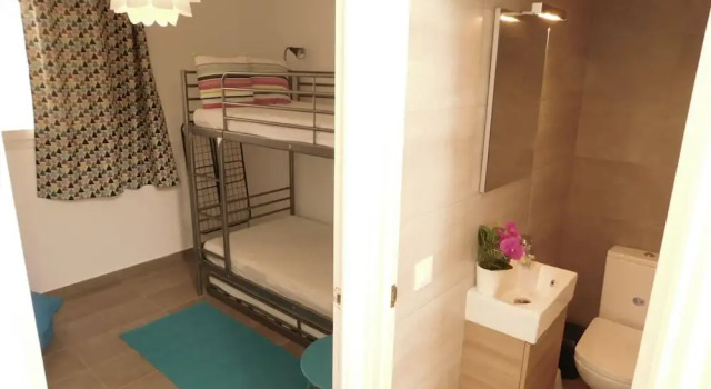 Вилла с 2 комнатами с балконом Casa Camelias - A180