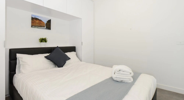 Mono Apartments on La Trobe, Забронировать Апартаменты/квартира СПА-отели Мельбурна, рядом с Museum of Chinese Australian History Inc., SPA-услуги