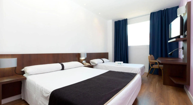 Hotel Olympia Universidades
