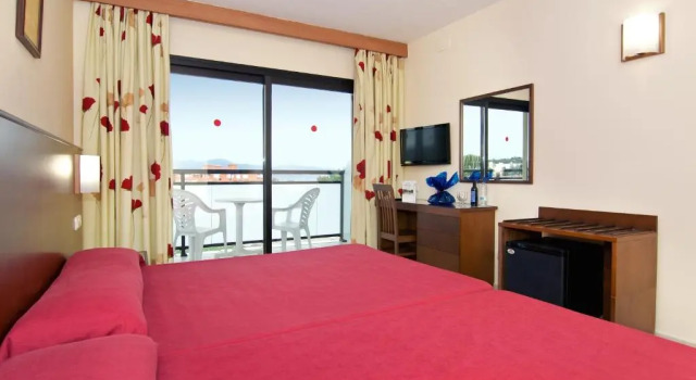 Двухместный номер Hotel Puente Real