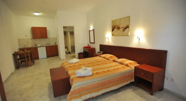 Студия Saint Spiridon Hotel
