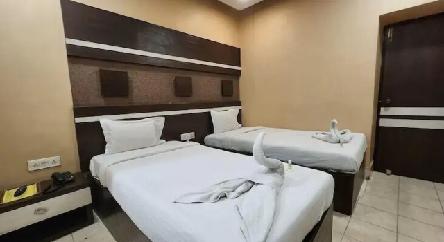 Номер Superior Hotel Pushpak International