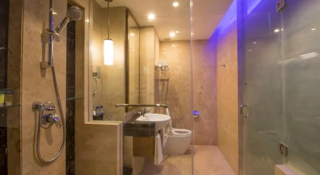 Двухместный номер Deluxe с видом на море Four Points by Sheraton Manado