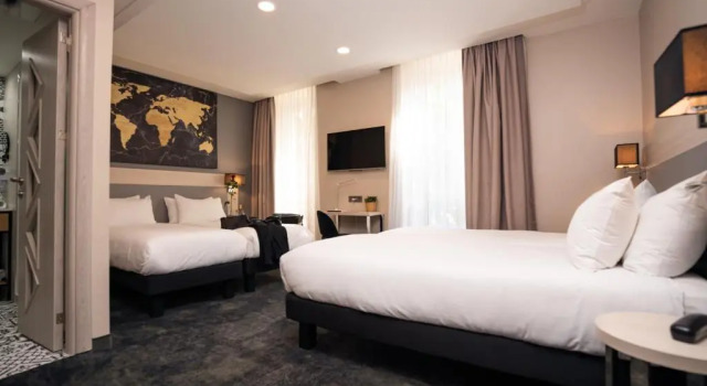 Четырёхместный номер Hôtel Univers
