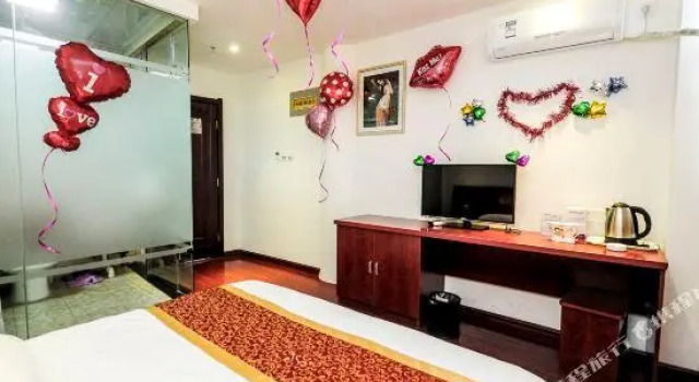 Cherry Express Hotel (Qinhuangdao Olympic Sports Center Yanshan University), Book Hotel Haigang District 