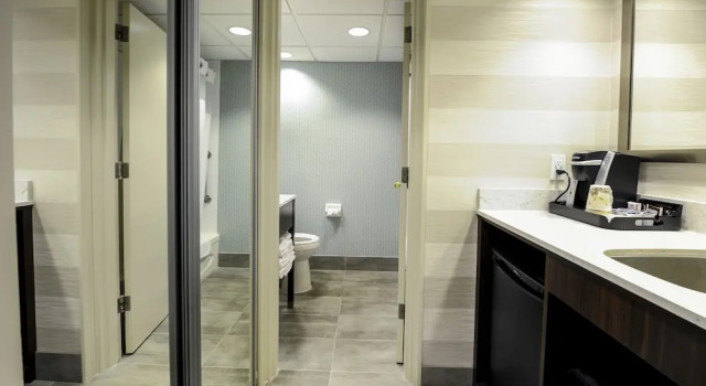 Номер Standard с балконом Holiday Inn Niagara Falls-By the Falls by IHG
