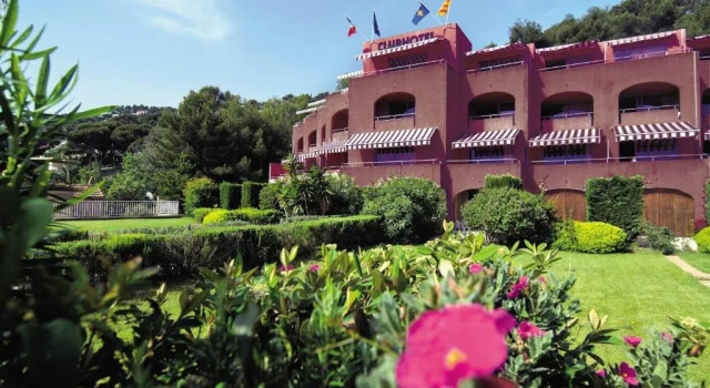 Résidence Pierre & Vacances Saint-Mandrier Les Jardins de la Côte d'Azur