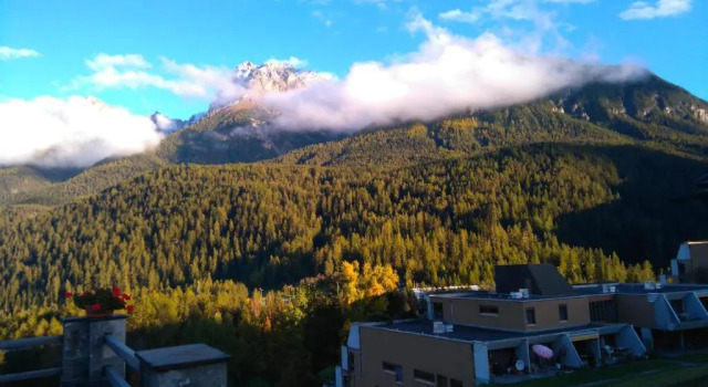 Tulai 104E, Book Hotel Scuol Grisons