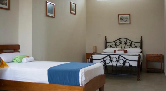 Hostal Cattleya, Foglalás Szálloda Puerto Baquerizo Moreno San Cristobal Island