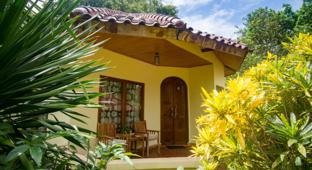 Bara Beach Bungalows, Rezerwuj Hotel Bira 