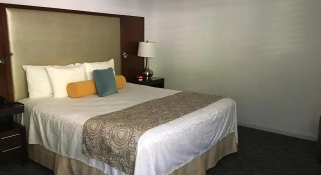 Студия GetAways at Palm Springs Tennis Club