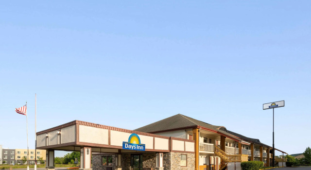 Days Inn Queensbury, Book Hotel Queensbury Adirondack Mountains