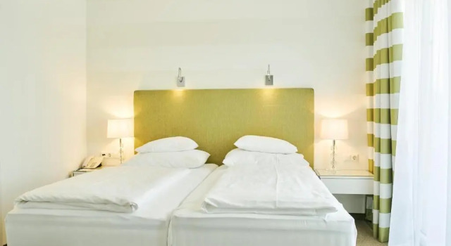 Werzers Hotel Resort Pörtschach, Забронировать Курортный отель Отели Пёрчах-ам-Вёртерзе с парковкой, рядом с Congress Center Wörthersee, Парковка