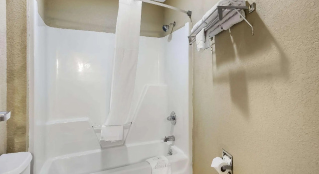 Двухместный люкс Quality Inn Phenix City Columbus