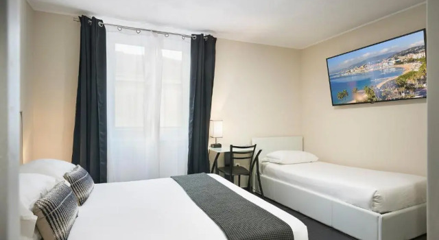 Номер Comfort Hotel des Congrès et Festivals