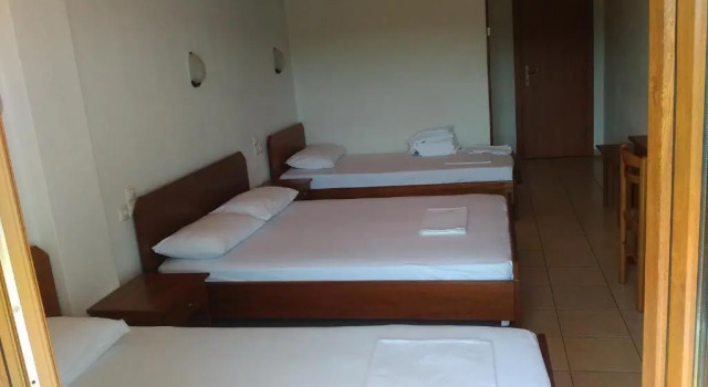 Четырёхместный номер Standard Guesthouse Arsenis