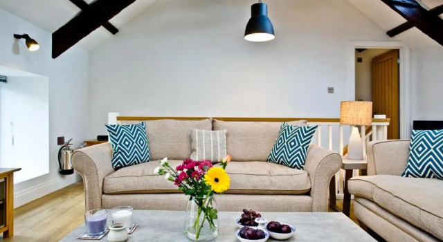 The Barn, 21 At The Beach, Torcross