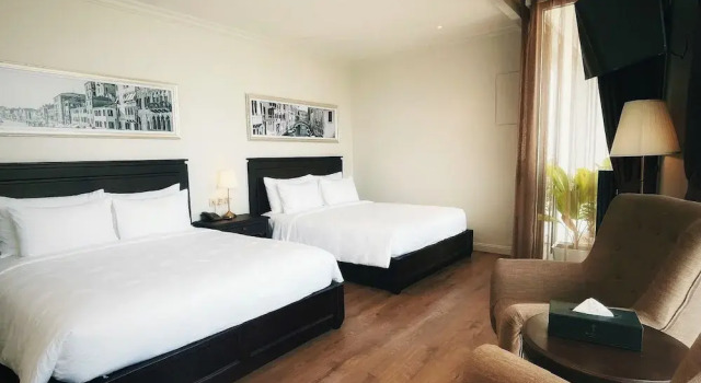 Четырёхместный семейный номер Standard Maccal Boutique Hotel Dalat