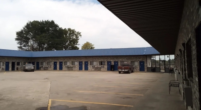 Coachman's Inn & Suites, Rezervasyon Mini-otel Waldron Arkansas