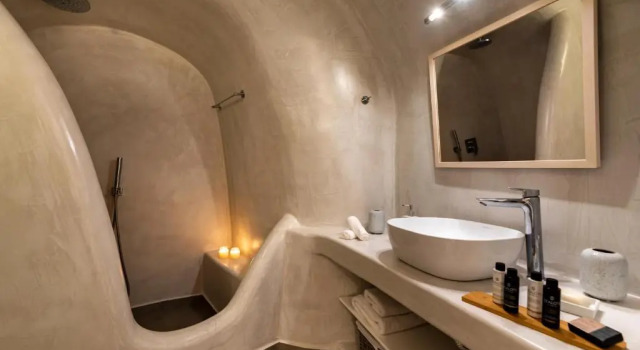 Полулюкс White Curves Santorini
