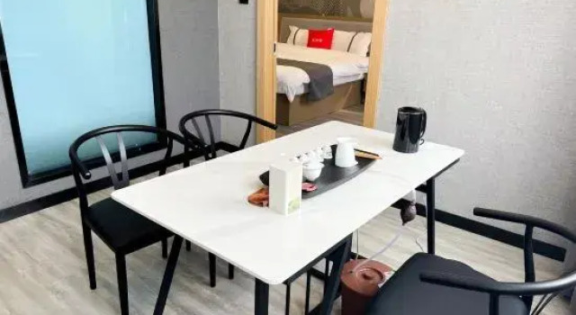 Люкс Deluxe Shankee Coffee Style Hotel (Wanxing Movie Plaza)