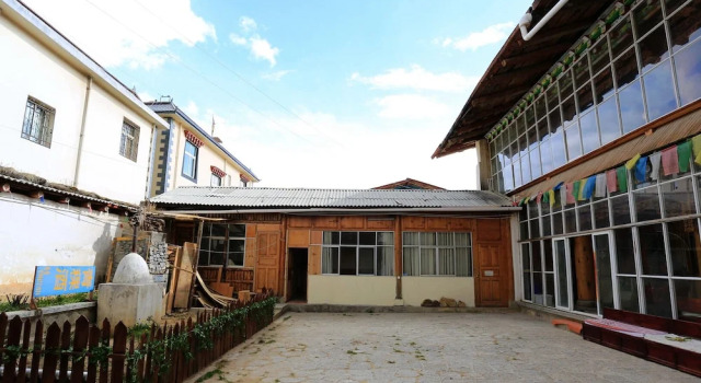 Blue Bird Boutique Hotel