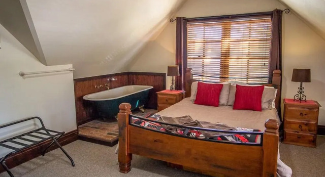 Двухместный номер Deluxe Gold Mine Guest House and Cafe