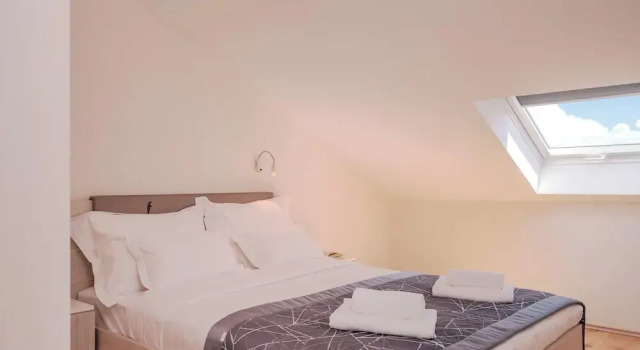 Hotel SOL, Забронировать Отель Отели Бола с завтраком, рядом с Пляж Порт Бол, Завтраки