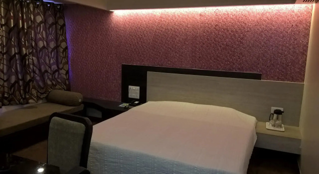 Hotel Supreme, Забронировать Отель Недорогие отели штата Тамилнада, недорого