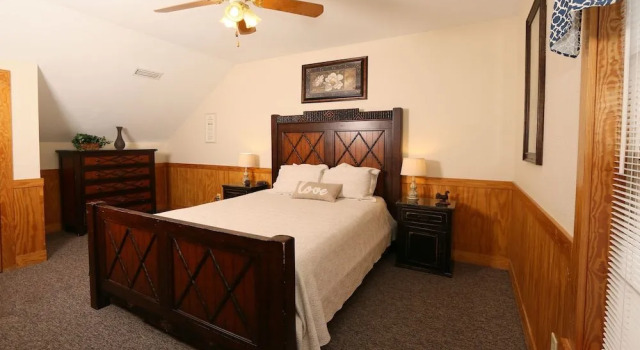 Ivy Falls 9 - Five Bedroom Chalet
