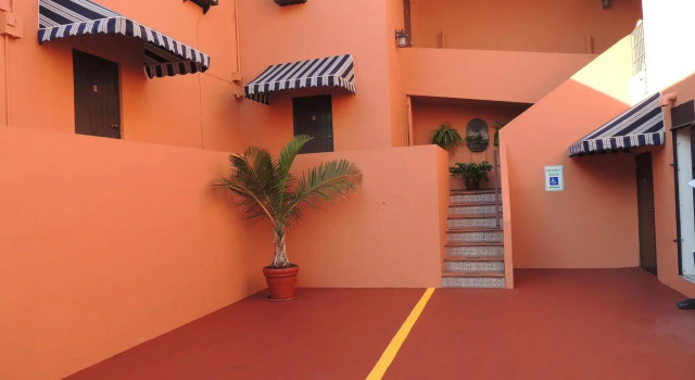 Hotel Colonial, Book Hotel Hoteller i Mayaguez med parkering, Parkering