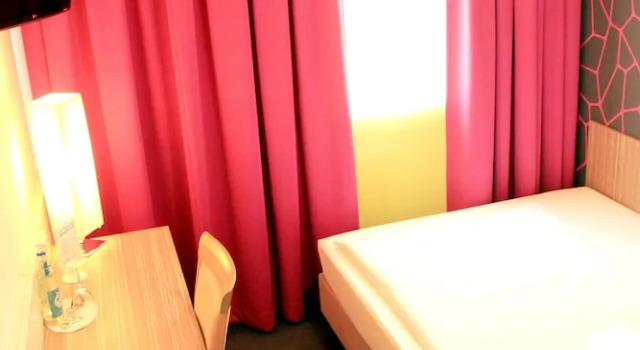 Номер Standard Hotel Madeleine Biohotel