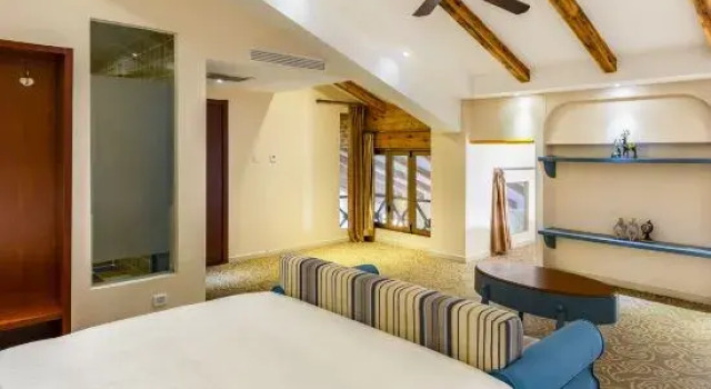 Люкс Deluxe Дуплекс с 4 комнатами Shangalila Luxury Hotel