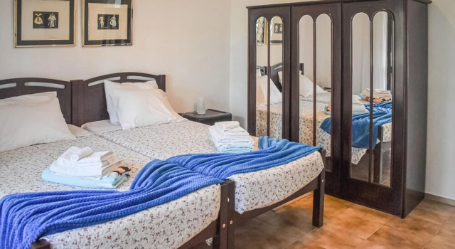 Nice Home in Moncarapacho With Wifi, Private Swimming Pool and Outdoor Swimming Pool