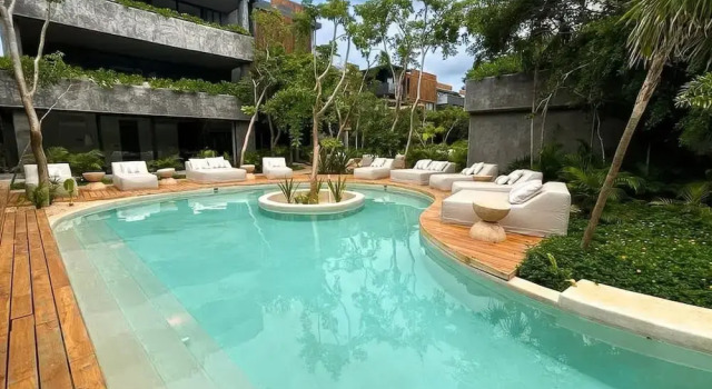 Апартаменты 2BR w Private Pool Near the Beach Spacious Stay