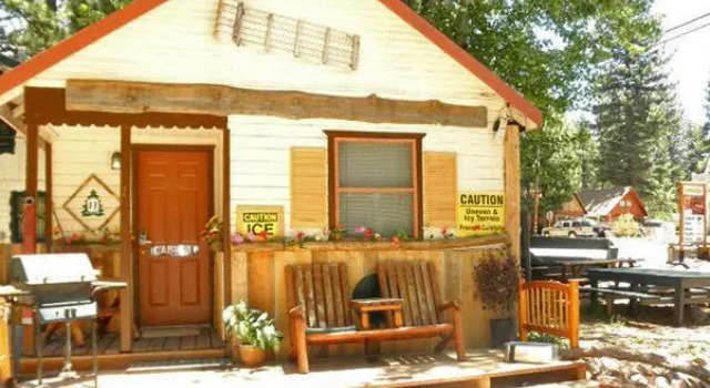 Cabins4Less - Cabin #11 Sleeps 2 to 4, Réserver Hôtel Big Bear Lake 