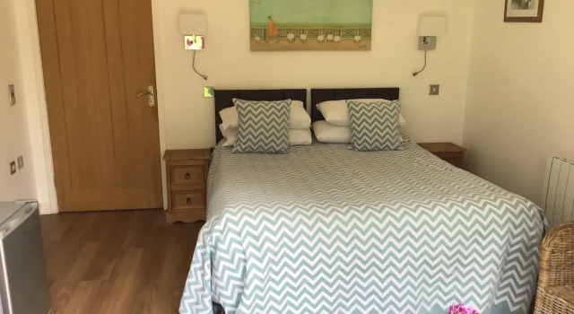 Whitemoss Lodge, Prenota Hotel Dunning Perthshire
