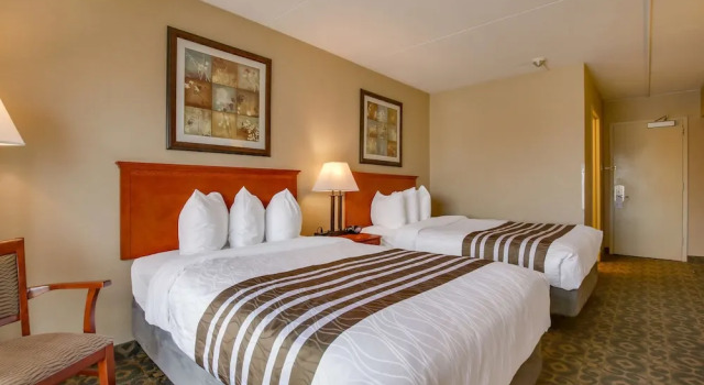 Best Western Brantford Hotel & Conference Centre, Varaa Hotelli  