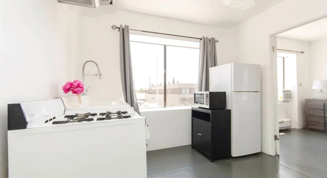 Cabrillo Apartments