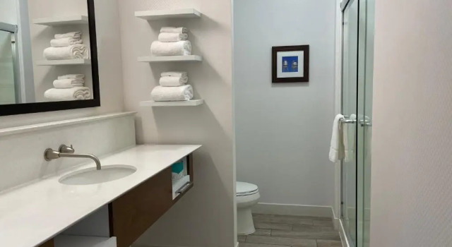 Standard huone Quality Inn - Pratt
