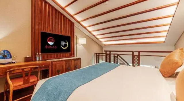 Двухместный семейный люкс Дуплекс Argyle Boutique Hotel Huzhou