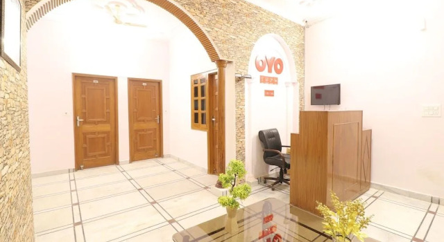 OYO 26449 Rajdhani Residency, Забронировать Отель Отели Нью-Дели с завтраком, Завтраки