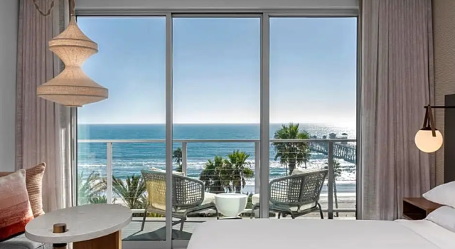 Номер Standard oceanfront Mission Pacific Beach Resort, part of JdV by Hyatt