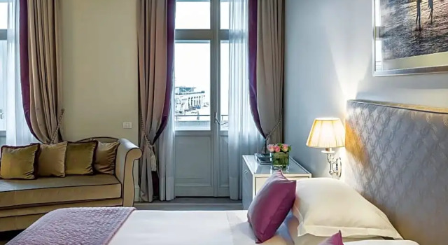 Двухместный номер Deluxe с балконом и с видом на море Savoia Excelsior Palace Trieste - Starhotels Collezione