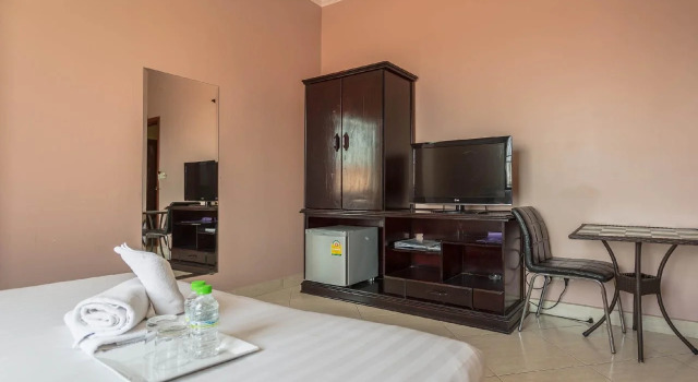 Mekong Heng Mahaphal Hotel