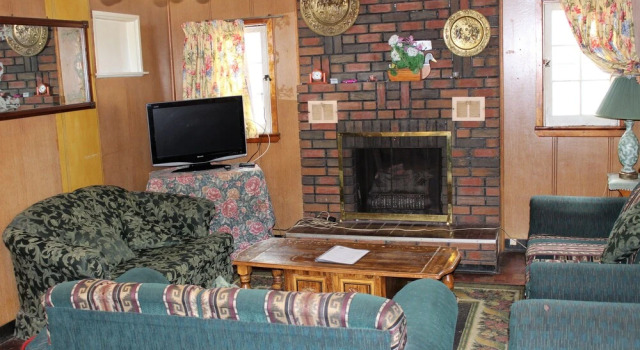 Glen Garry Motel and Cottages, Rezervovat Motel North Bay 