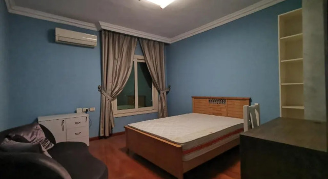 Nile maadi modern 3 bedroom apartment, Rezervați Apartament Hoteluri în Cairo cu parcare, aproape de The District Mall, Parcare