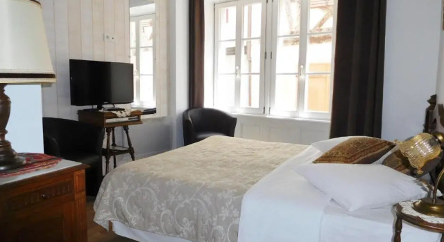 Апартаменты Location "Charme"