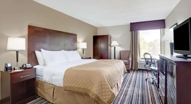 Люкс Wyndham Garden Charlotte Airport Southeast